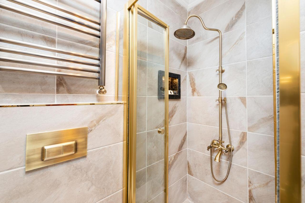 Begonville Corner Istanbul Bagian luar foto
