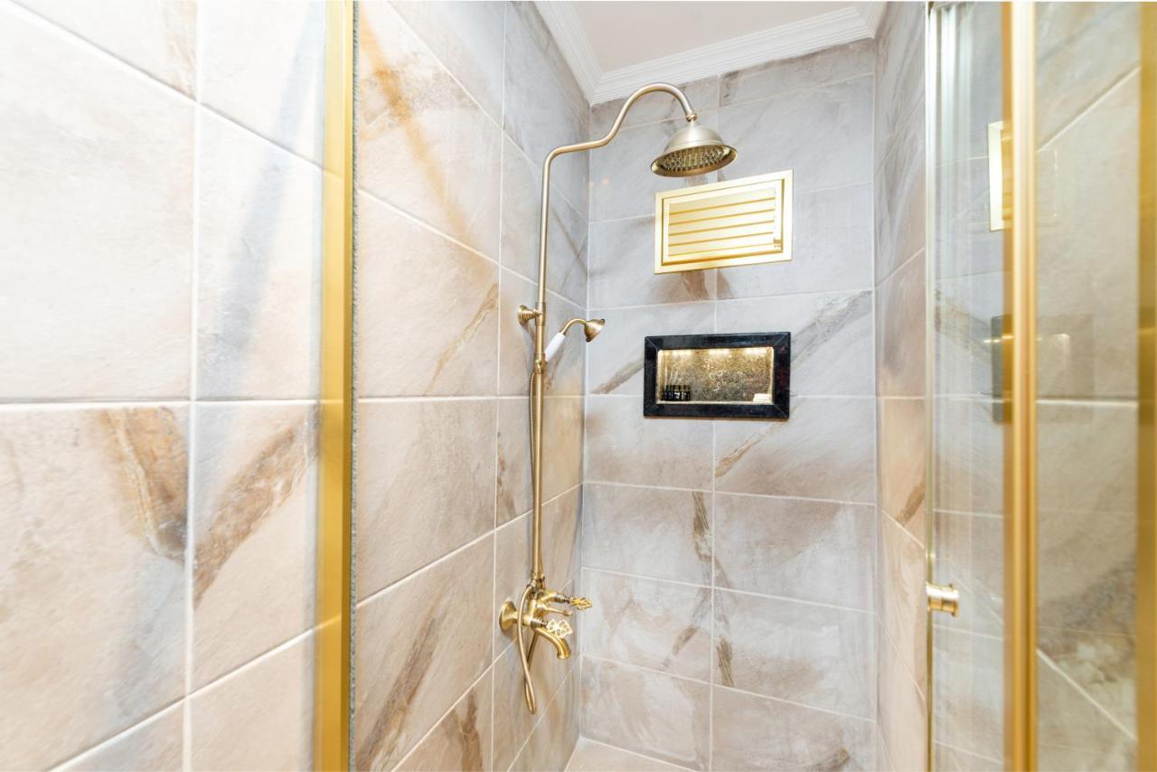 Begonville Corner Istanbul Bagian luar foto